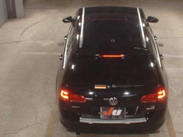 VOLKSWAGEN GOLF VARIANT 2016