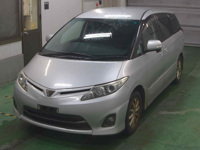 TOYOTA ESTIMA 2009