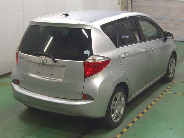 TOYOTA RACTIS 2013