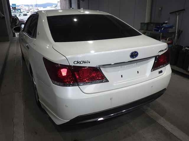 TOYOTA CROWN 2013