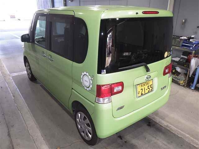 DAIHATSU TANTO 2013