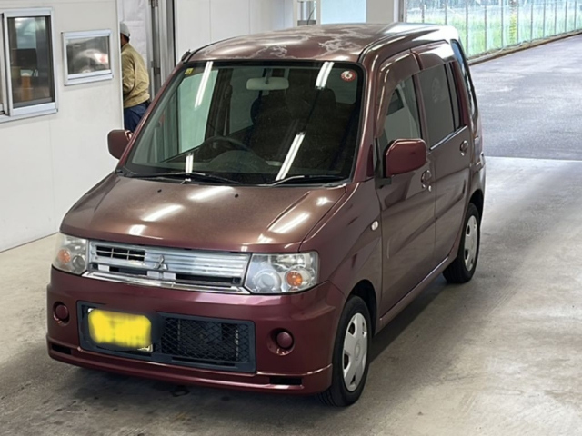 MITSUBISHI TOPPO 2008