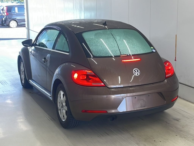 VOLKSWAGEN THE BEETLE 2014