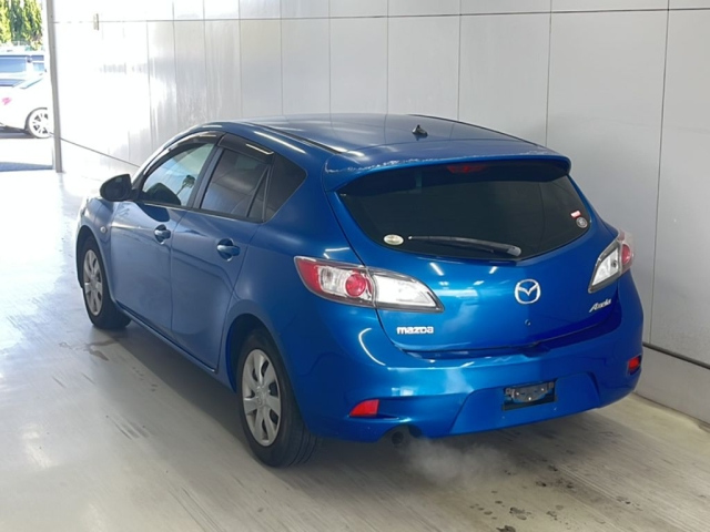 MAZDA AXELA 2012