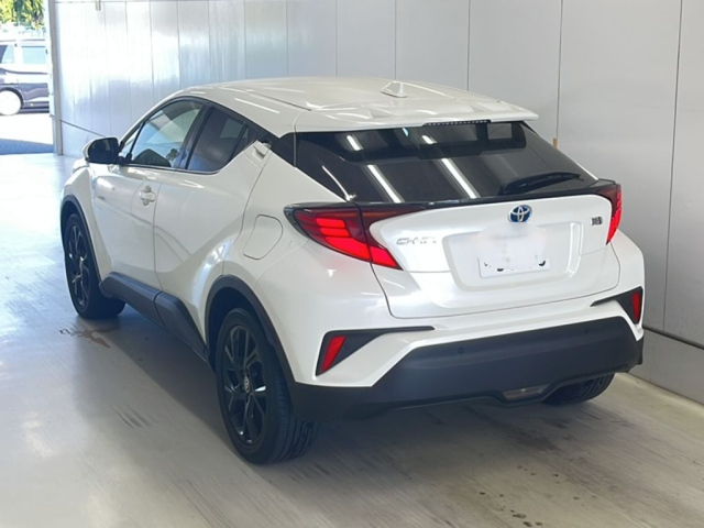 TOYOTA C-HR 2021