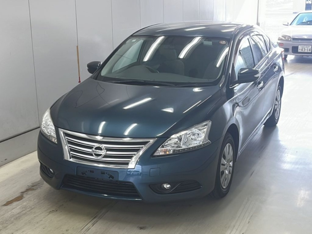 NISSAN SYLPHY 2019