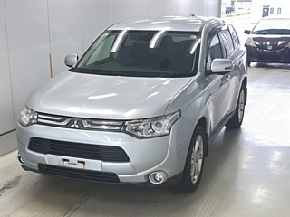 MITSUBISHI OUTLANDER 2013