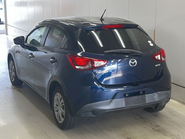 MAZDA DEMIO 2015