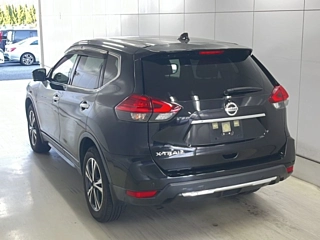 NISSAN X-TRAIL 2017