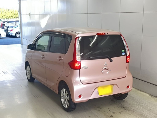 MITSUBISHI EK WAGON 2013