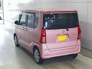 DAIHATSU TANTO 2021