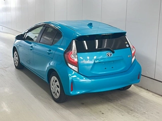 TOYOTA AQUA 2018