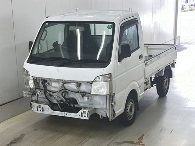 NISSAN CLIPPER TRUCK 2014