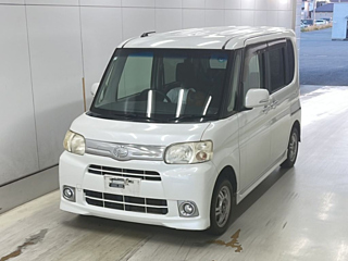 DAIHATSU TANTO 2013