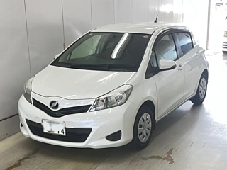 TOYOTA VITZ 2012