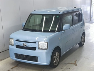 TOYOTA PIXIS SPACE 2014