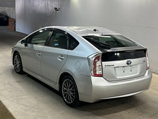 TOYOTA PRIUS 2013