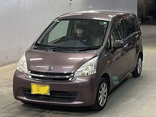DAIHATSU MOVE 2011