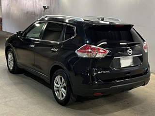 NISSAN X-TRAIL 2015