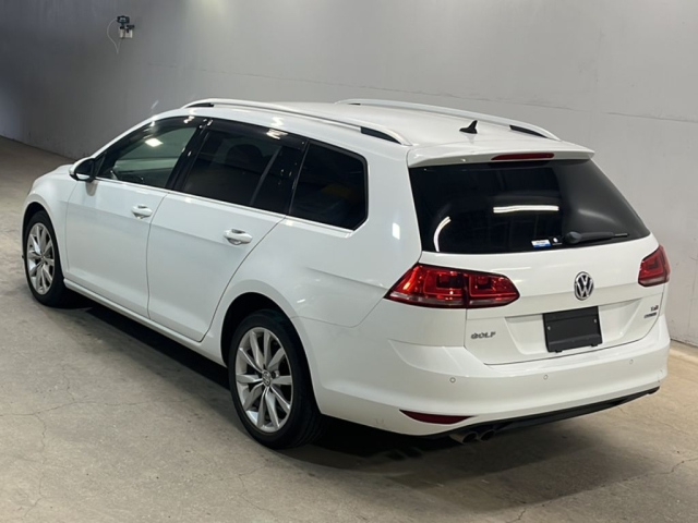 VOLKSWAGEN GOLF VARIANT 2014