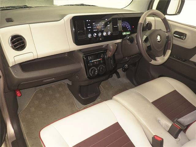 SUZUKI MRWAGON 2015