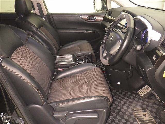 NISSAN ELGRAND 2013