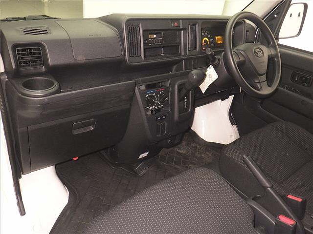 DAIHATSU HIJET VAN 2020