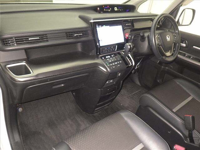 HONDA STEP WAGON 2020