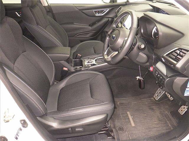 SUBARU FORESTER 2019