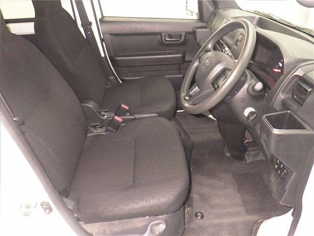 DAIHATSU HIJET VAN 2023