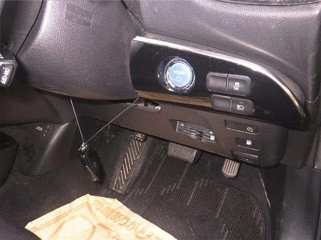 TOYOTA PRIUS PHV 2017