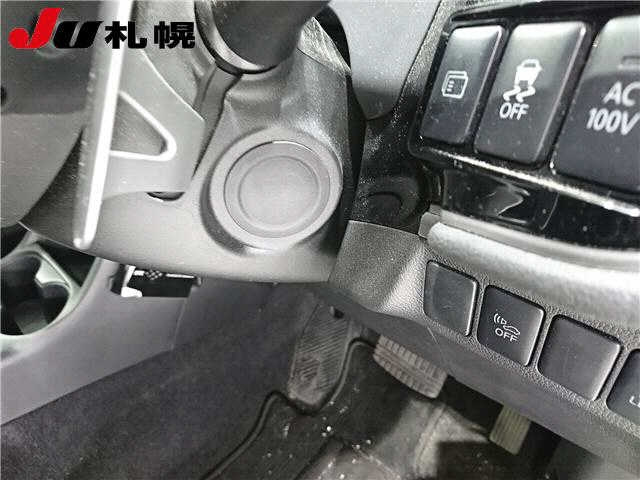 MITSUBISHI OUTLANDER PHEV 2013