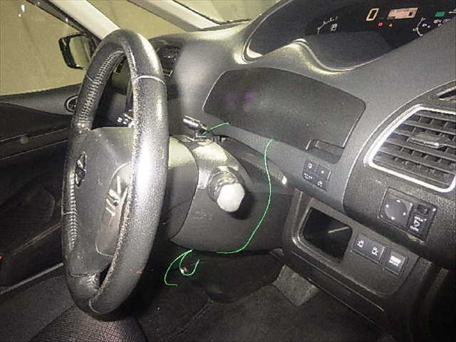NISSAN SERENA 2013