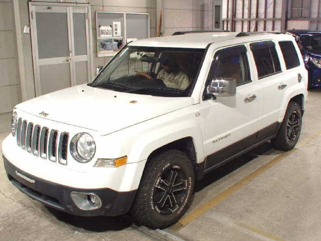CHRYSLER JEEP PATRIOT 2011