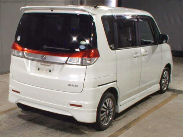 SUZUKI SOLIO 2011