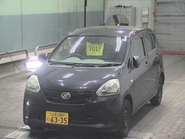 DAIHATSU MIRA E S 2013