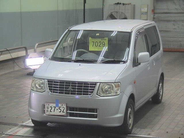 MITSUBISHI EK WAGON 2012
