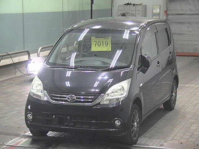 DAIHATSU MOVE 2010