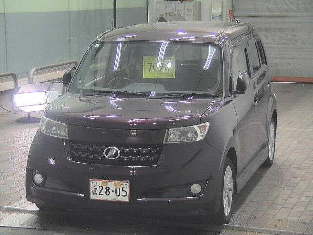 TOYOTA BB 2009