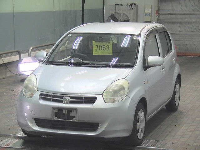 TOYOTA PASSO 2011