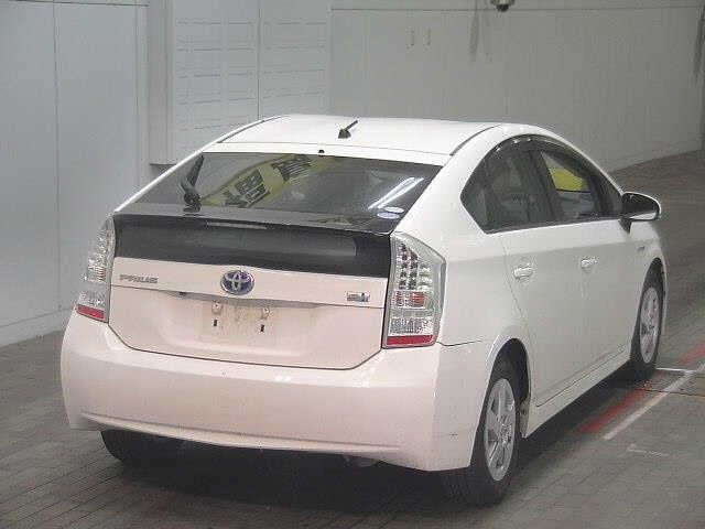 TOYOTA PRIUS 2010
