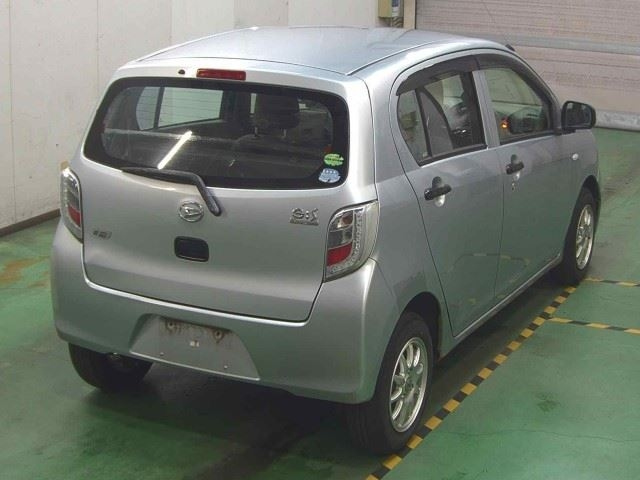 DAIHATSU MIRA E S 2014