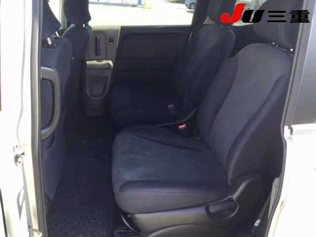 HONDA FREED 2009