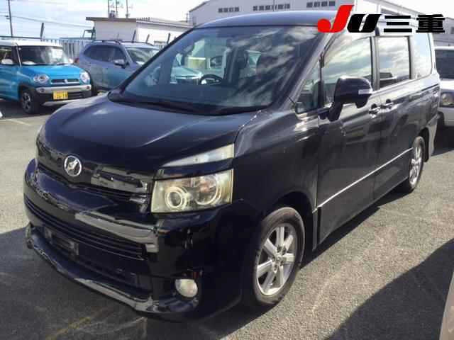 TOYOTA VOXY 2008
