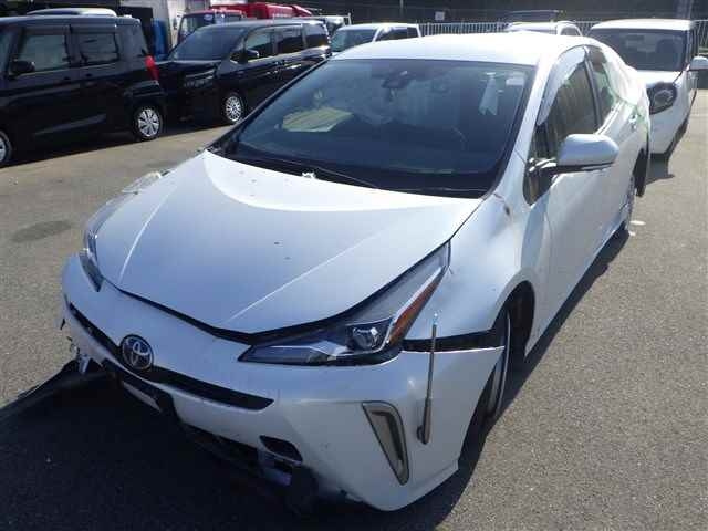 TOYOTA PRIUS 2022