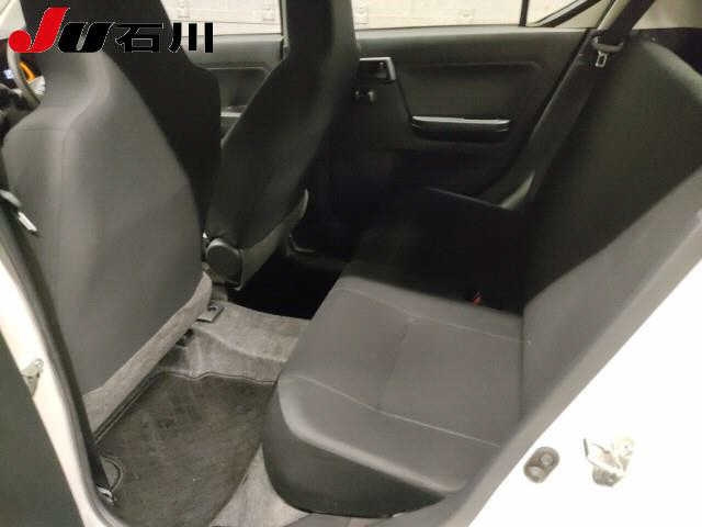 DAIHATSU MIRA E S 2020