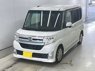 DAIHATSU TANTO 2015