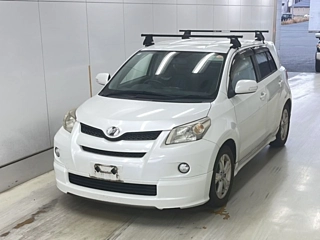 TOYOTA IST 2008