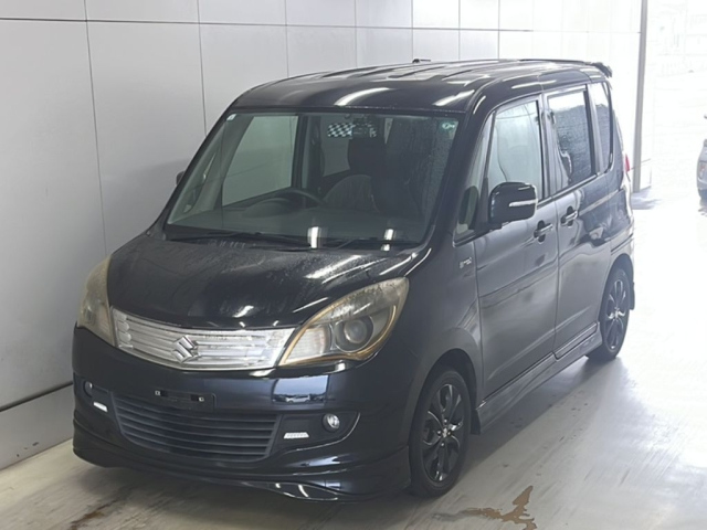SUZUKI SOLIO 2013