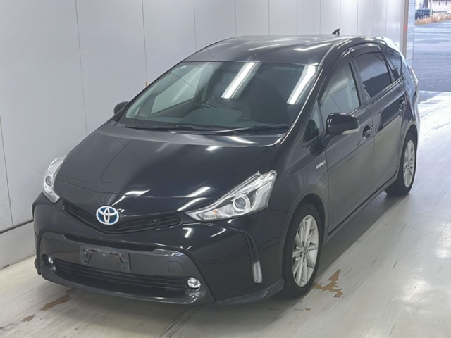 TOYOTA PRIUS ALPHA 2016